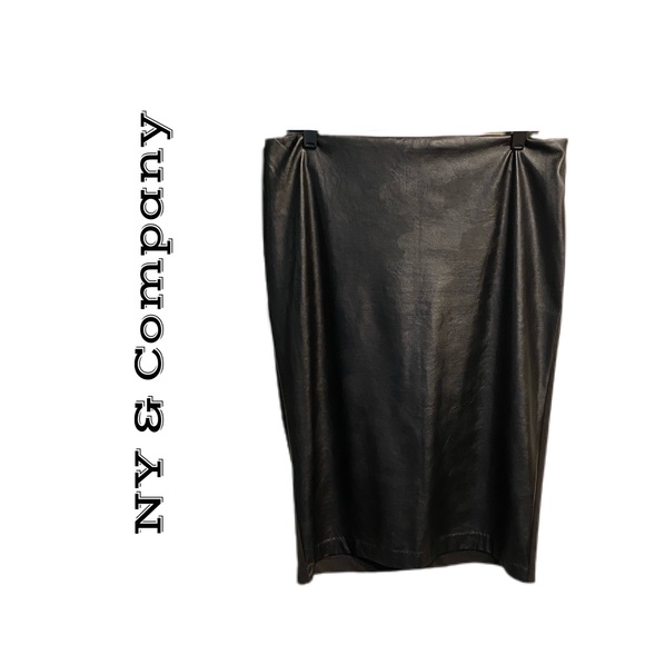 New York & Company Dresses & Skirts - NEW YORK & COMPANY FAUX LEATHER SKIRT